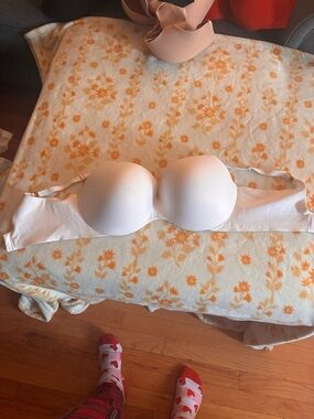 Victoria's Secret White Bra